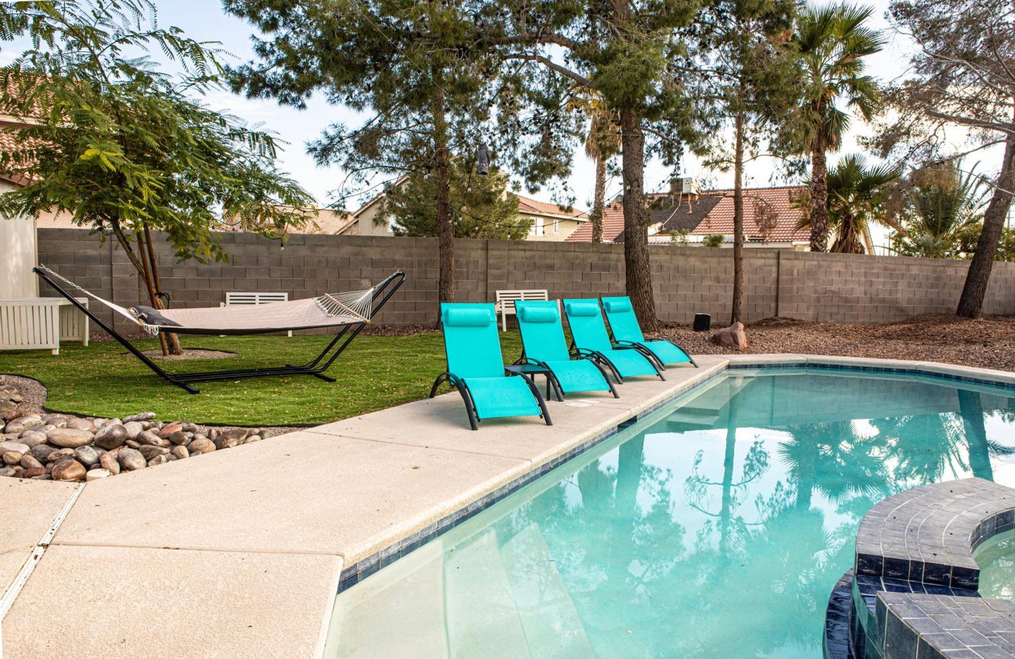 The Star Wars Home - Heated Pool- 6 Bedroom - Pet Friendly Las Vegas Exterior photo